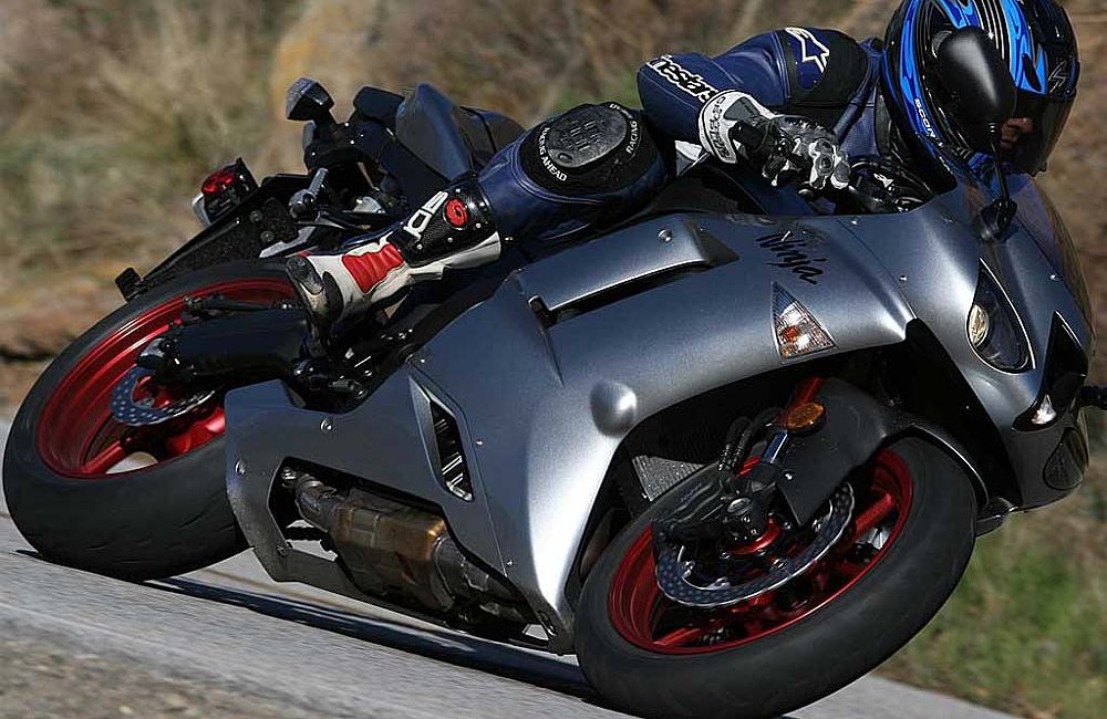 2007-Kawasaki-ZX6R