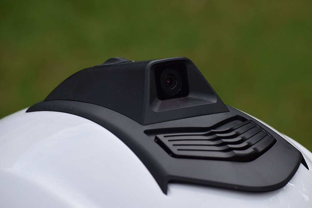 Sena-Momentum-Brow-Vent