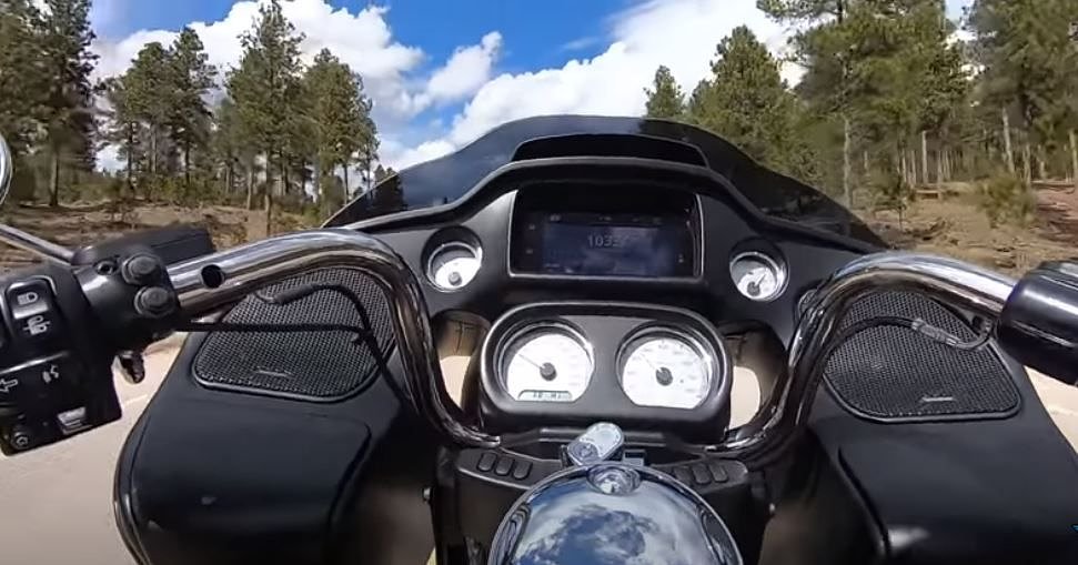 Harley Davidson Roadglide Dash