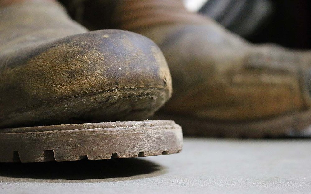 Icon-1000-Elsinore-Boots-busted-toe