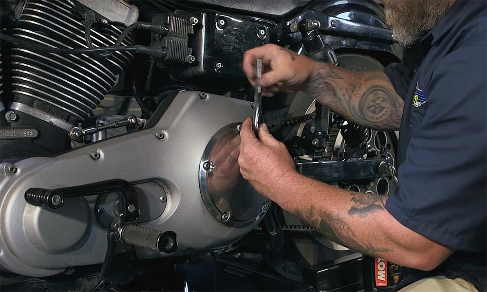 dyna-derby-cover-removal
