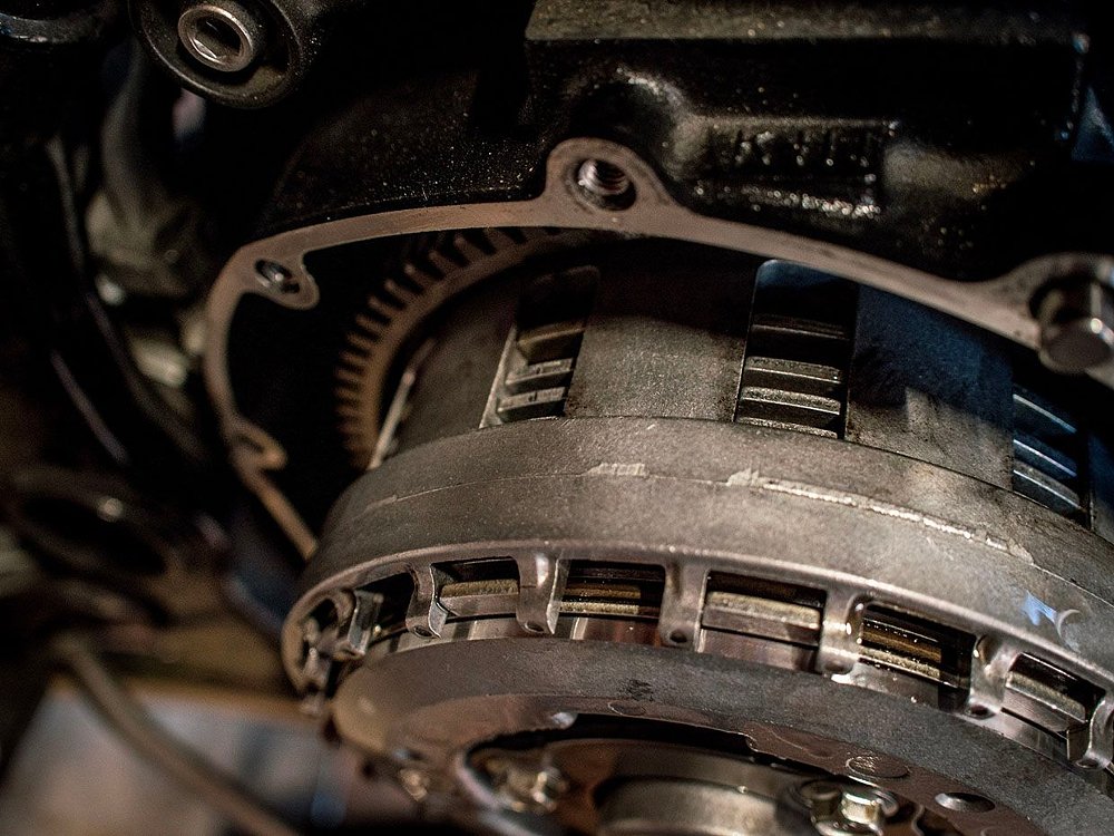 Kawasaki Z900RS Maintenance