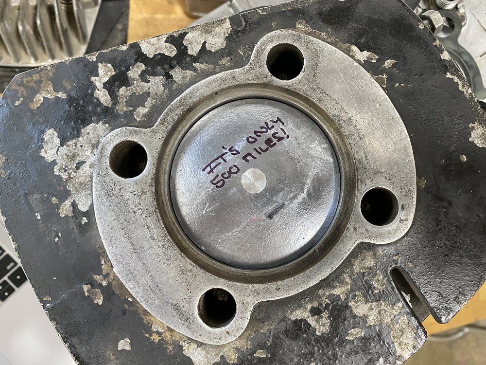 New piston in the DT1. 