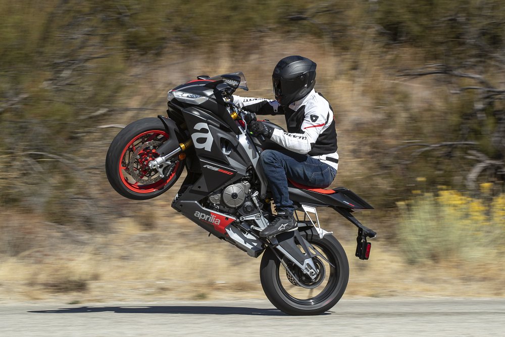 RS 660 wheelie.