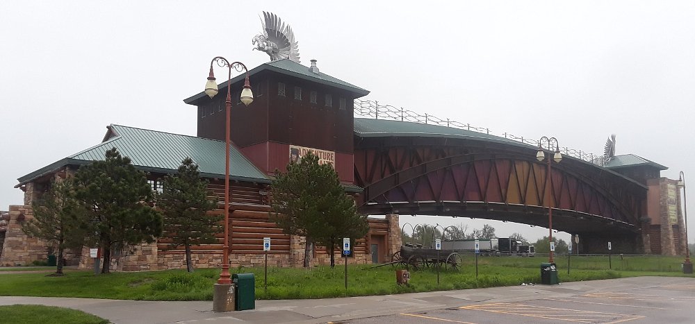 The Archway Museum arches across the highway