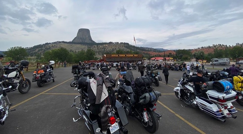 motorcycles gathered at the starting point near Devils Tower