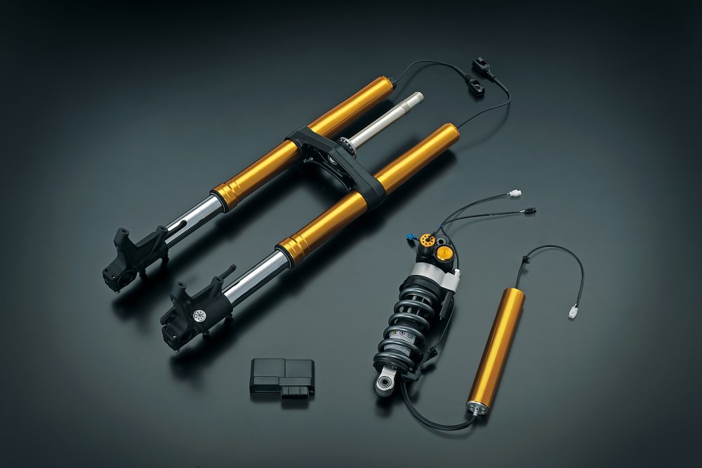 studio photo of components of the the 2024 Suzuki GSX-S1000GX+'s electronically controlled suspension
