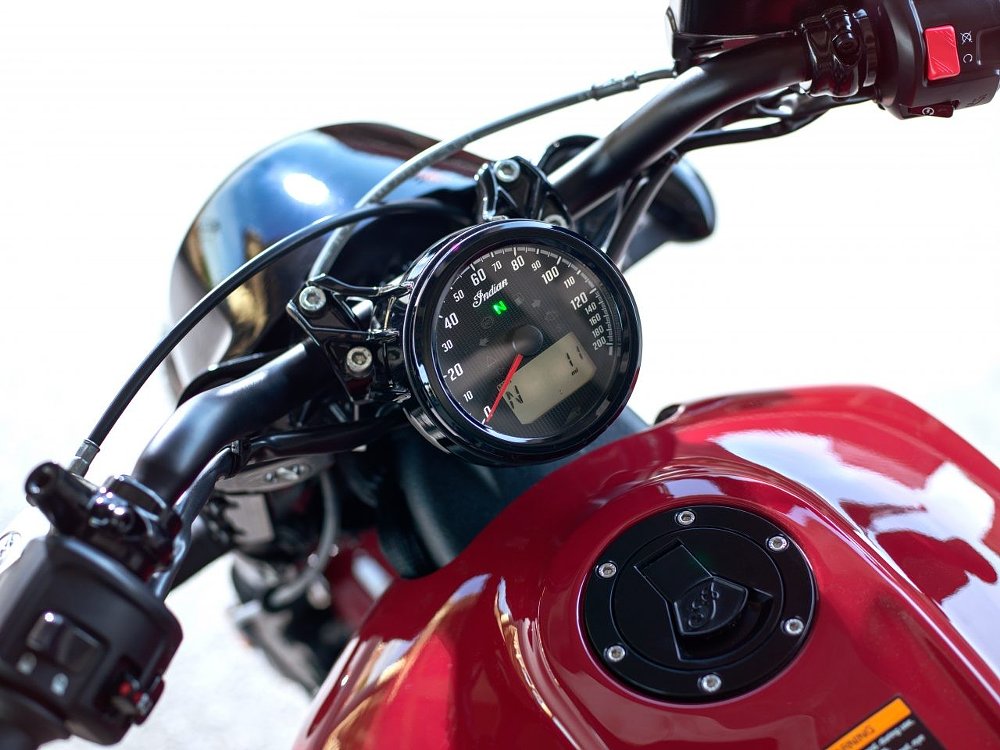 view of the single gauge on an Indian Scout
