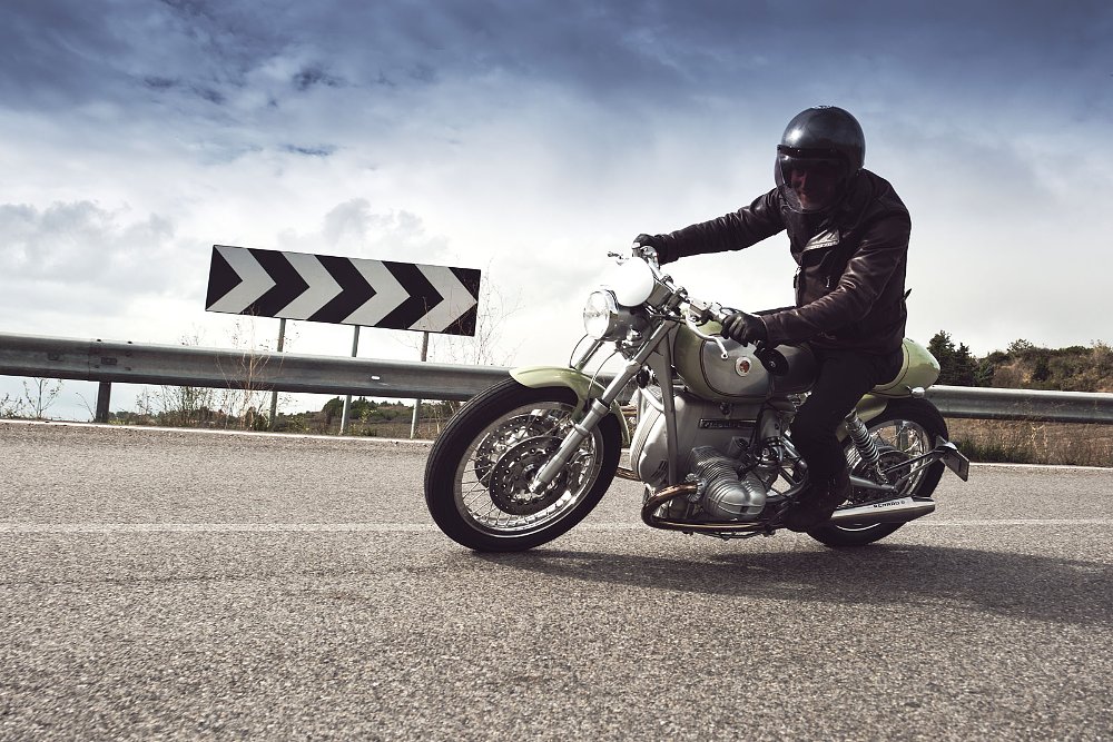 riding the Reimagined R100