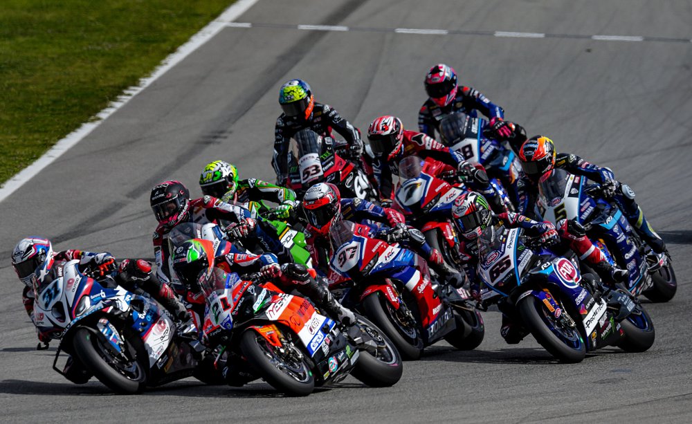 pack of racers in a WSBK race