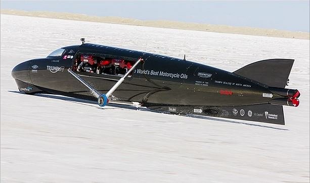 Castrol Rocket aims at the motorcycle land speed record at Bonneville