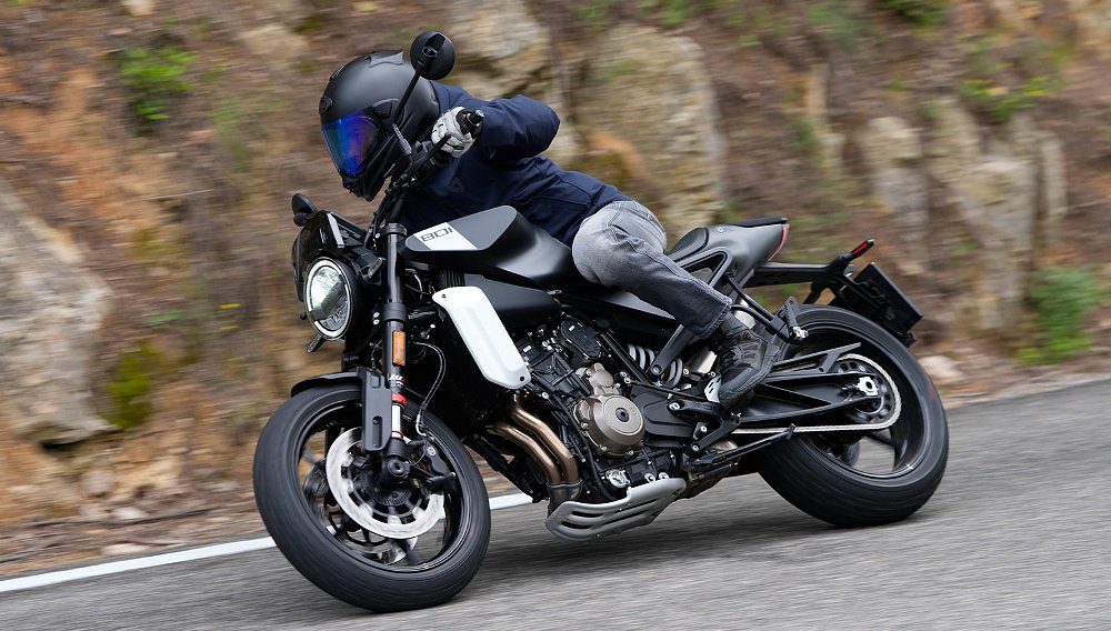 2024 Husqvarna Svartpilen 801 first ride review