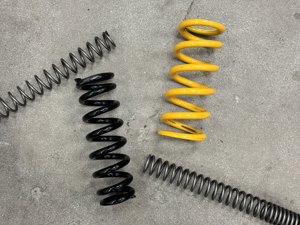 Motorcycle suspension springs