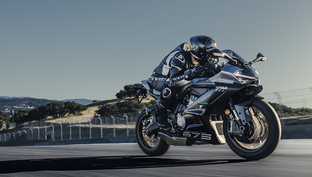 2025 CFMOTO 675SS and 450CL-C first look