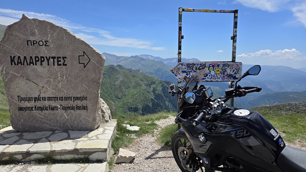 motorcycle parked at the overlook atop the mountain on Baros Pass