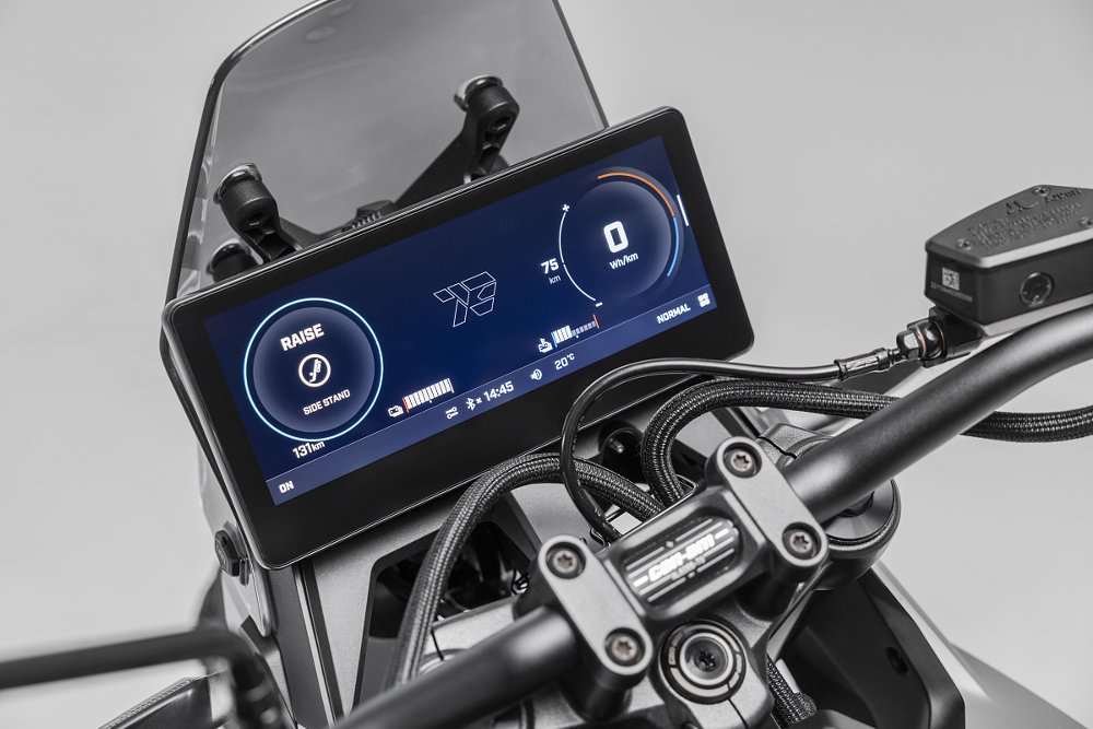 full-color 10.25-inch screen on the Can-Am