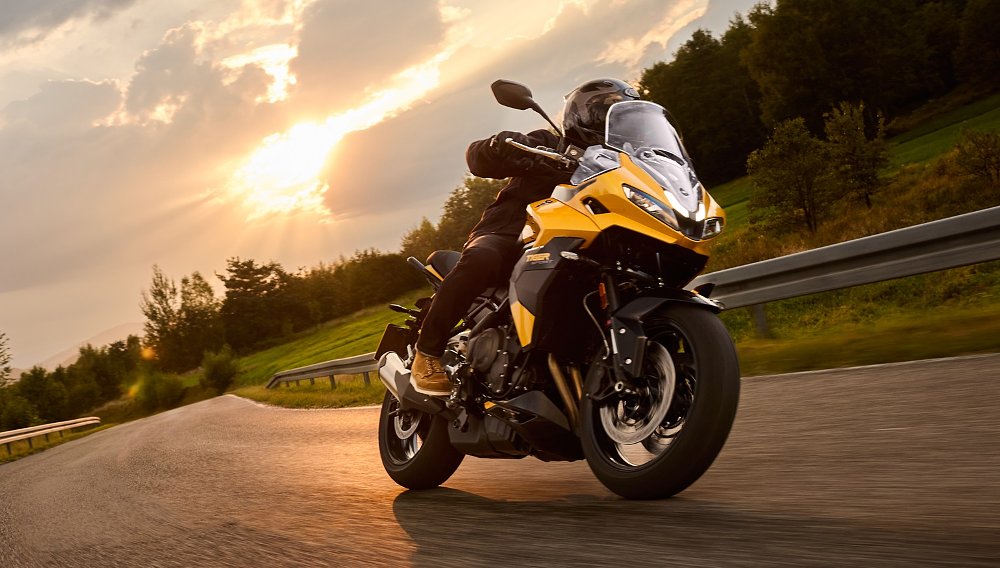 2025 Triumph Tiger Sport 800 first look