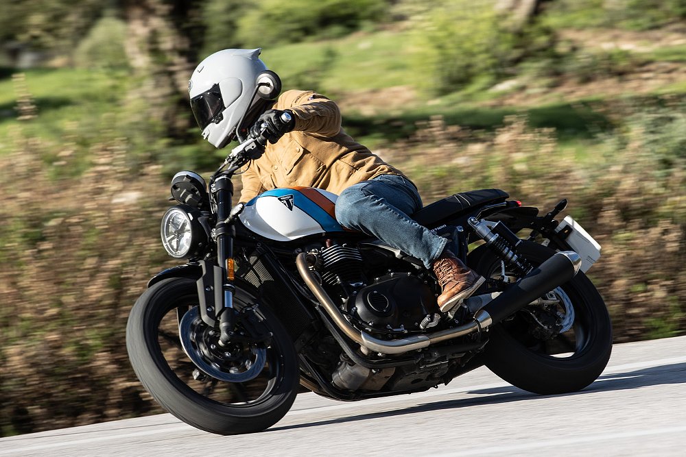 Dustin tips the Speed Twin 900 into a corner.