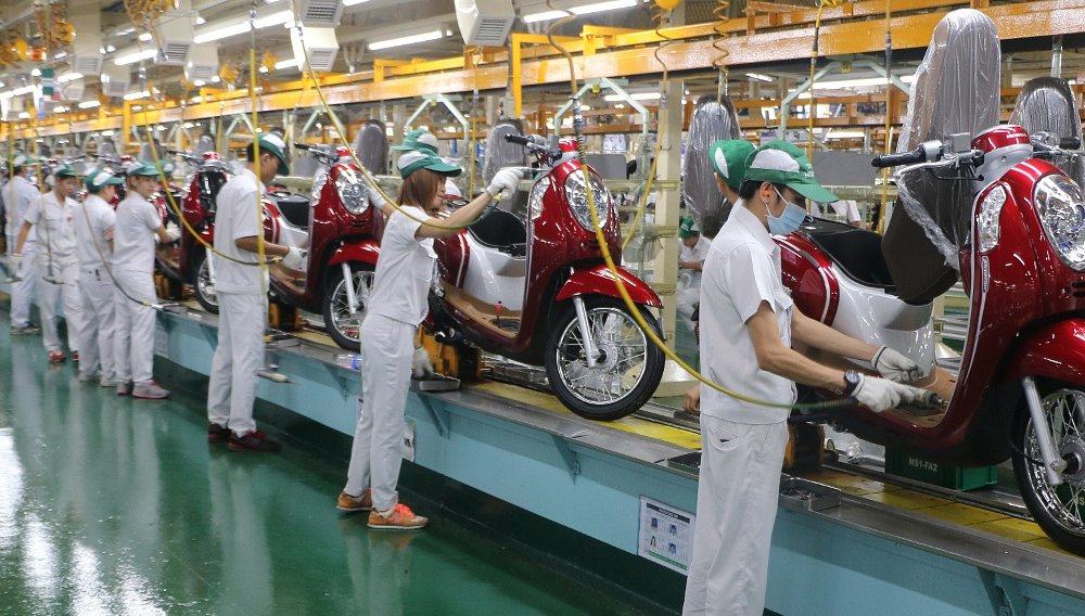 Tariffs, trails, and more: Motorcycle industry prepares for Trump 2.0