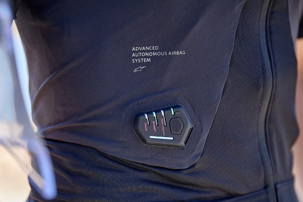 A close up of the Tech-Air 5 Plasma's control module.