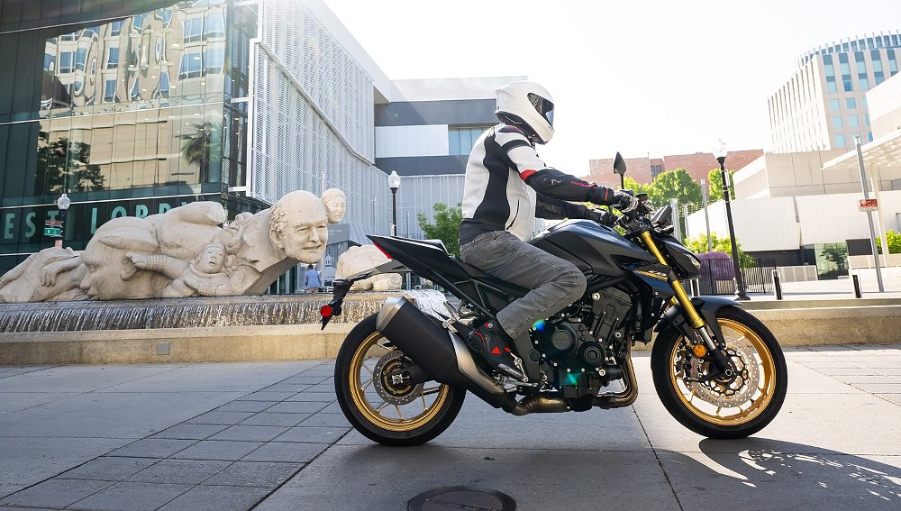 2025 Honda CB1000 Hornet SP first ride