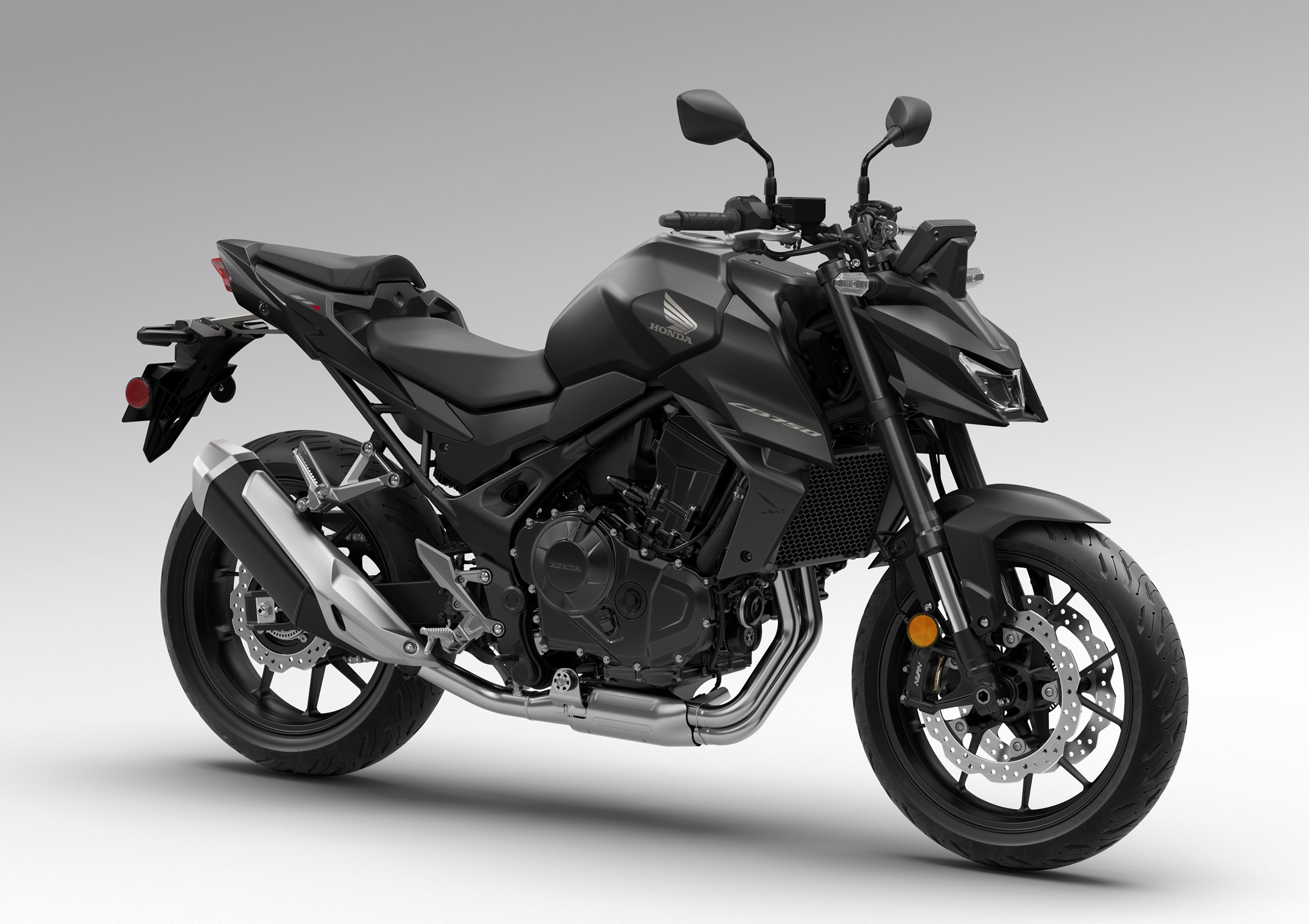 2025 Honda CB750 Hornet first ride - RevZilla