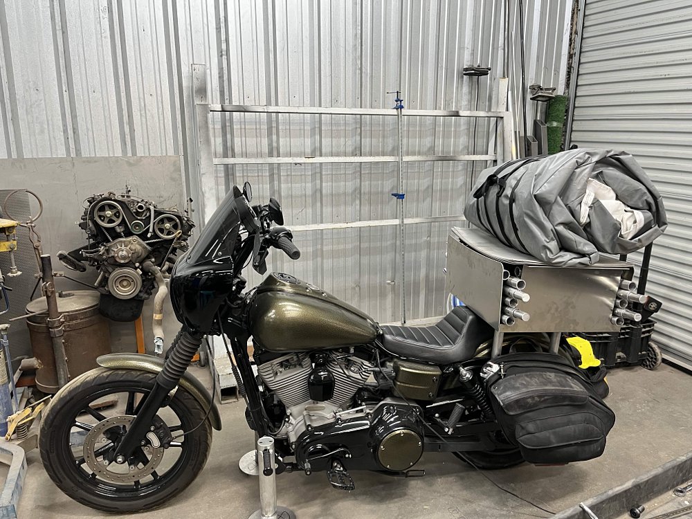 Jared Eberwein Dyna setup with pizza box