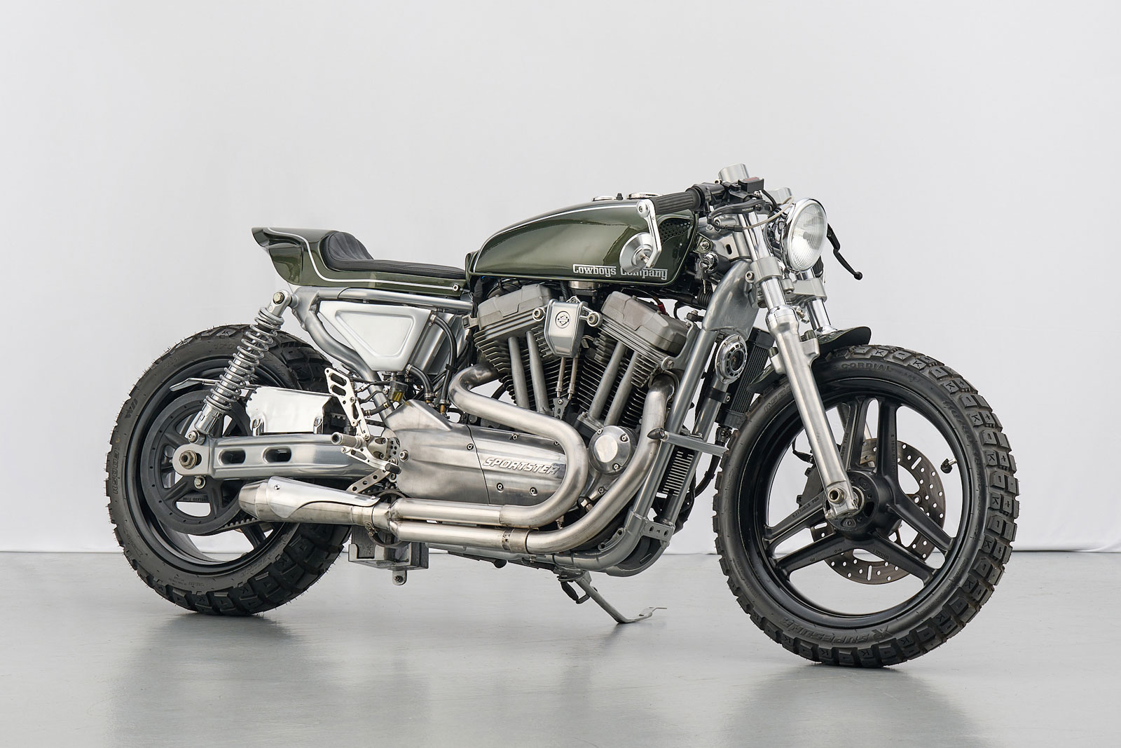 AMATERAS NEVEくん/CARNHILL Custom Nun Rossweisse x angel Irina . High-school dxd itasha side