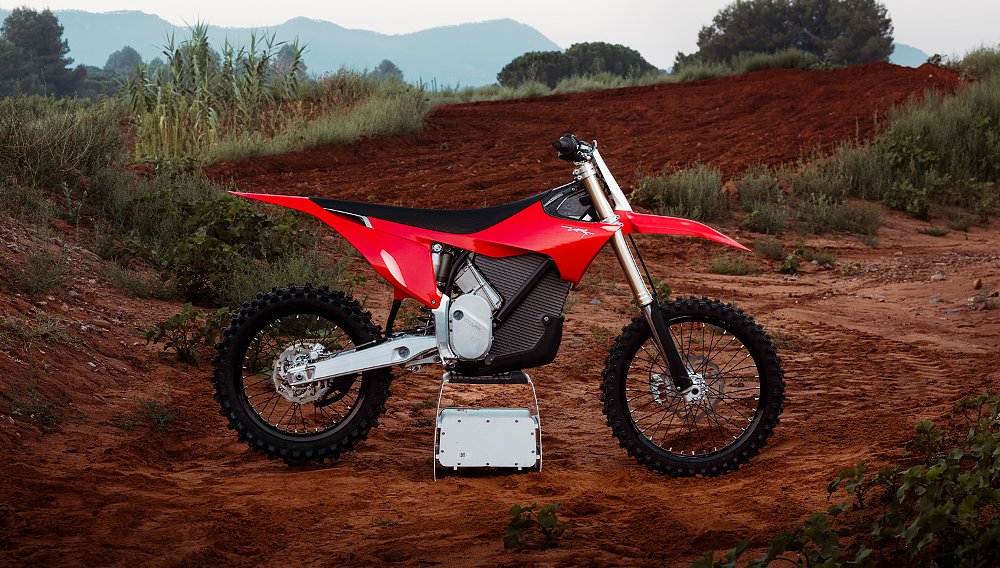 Stark Future debuts VARG MX 1.2 after recording profit milestones