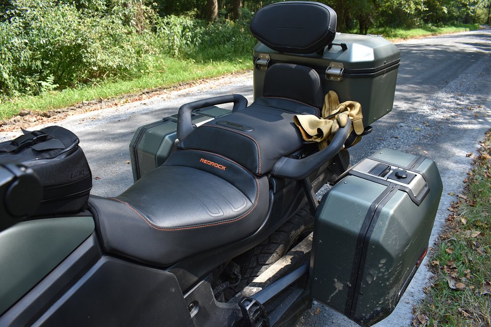 photo of large seat with dual backrests on the passenger seat