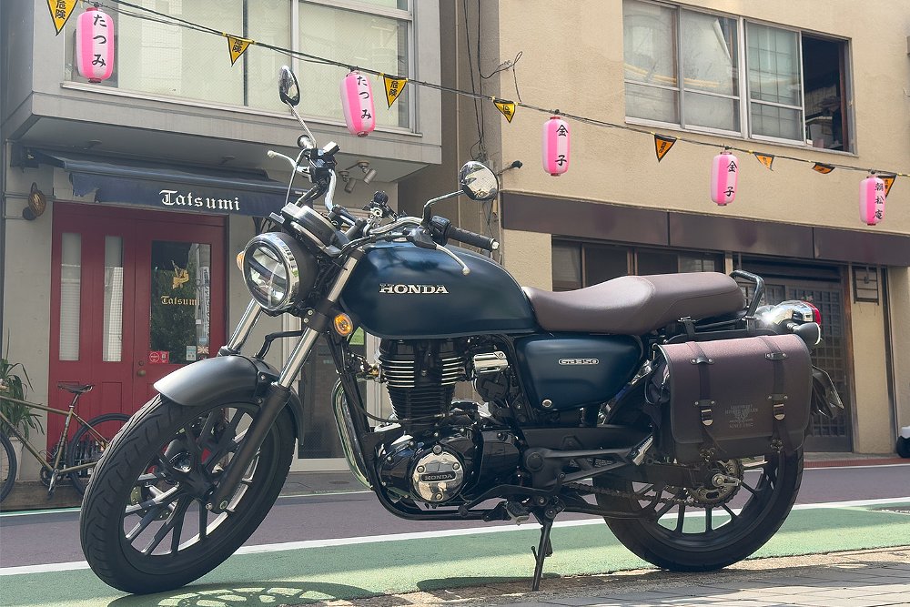 The GB350 pictured in the Naka-meguro neighborhood of Tokyo.