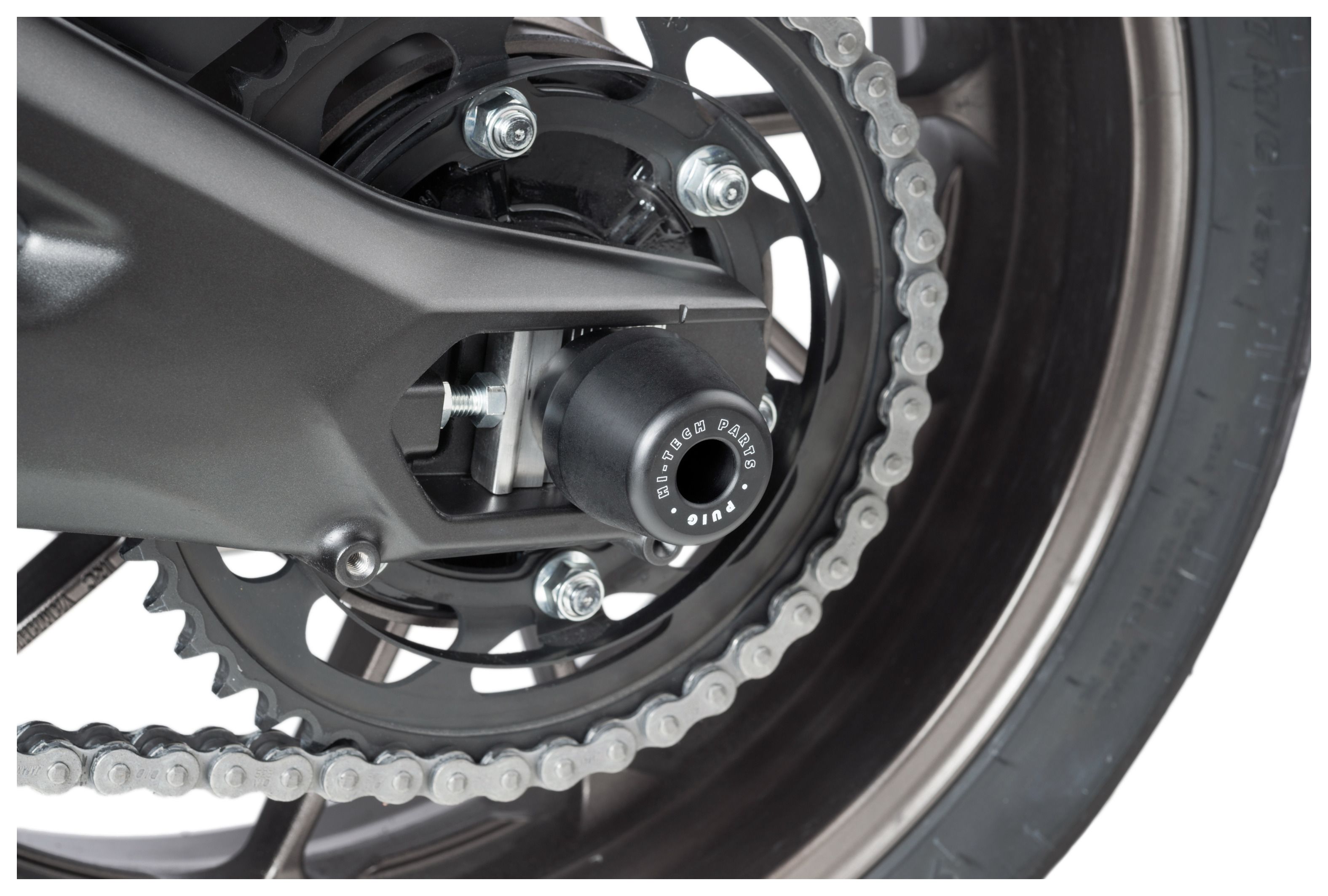 Puig Axle Sliders Rear Yamaha FZ09 / FJ09 / XSR900 RevZilla