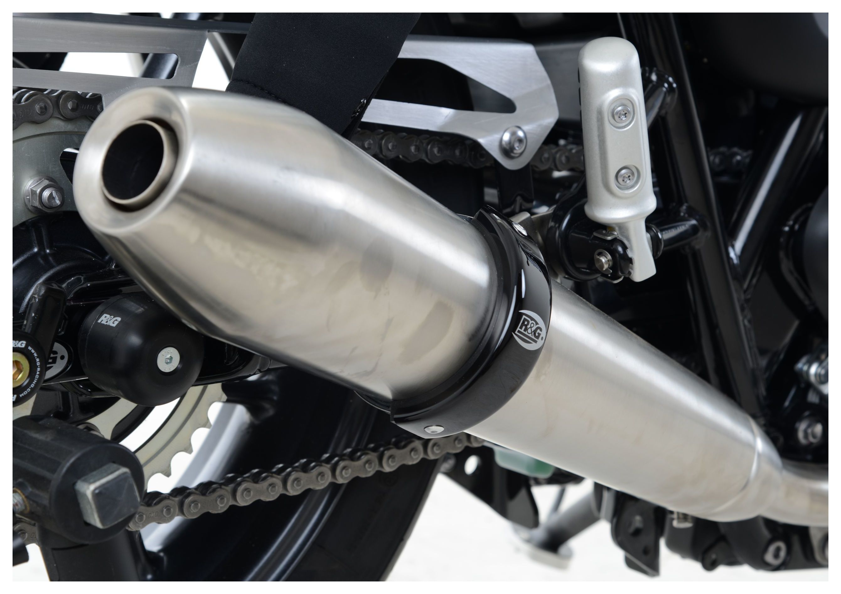 street twin exhaust