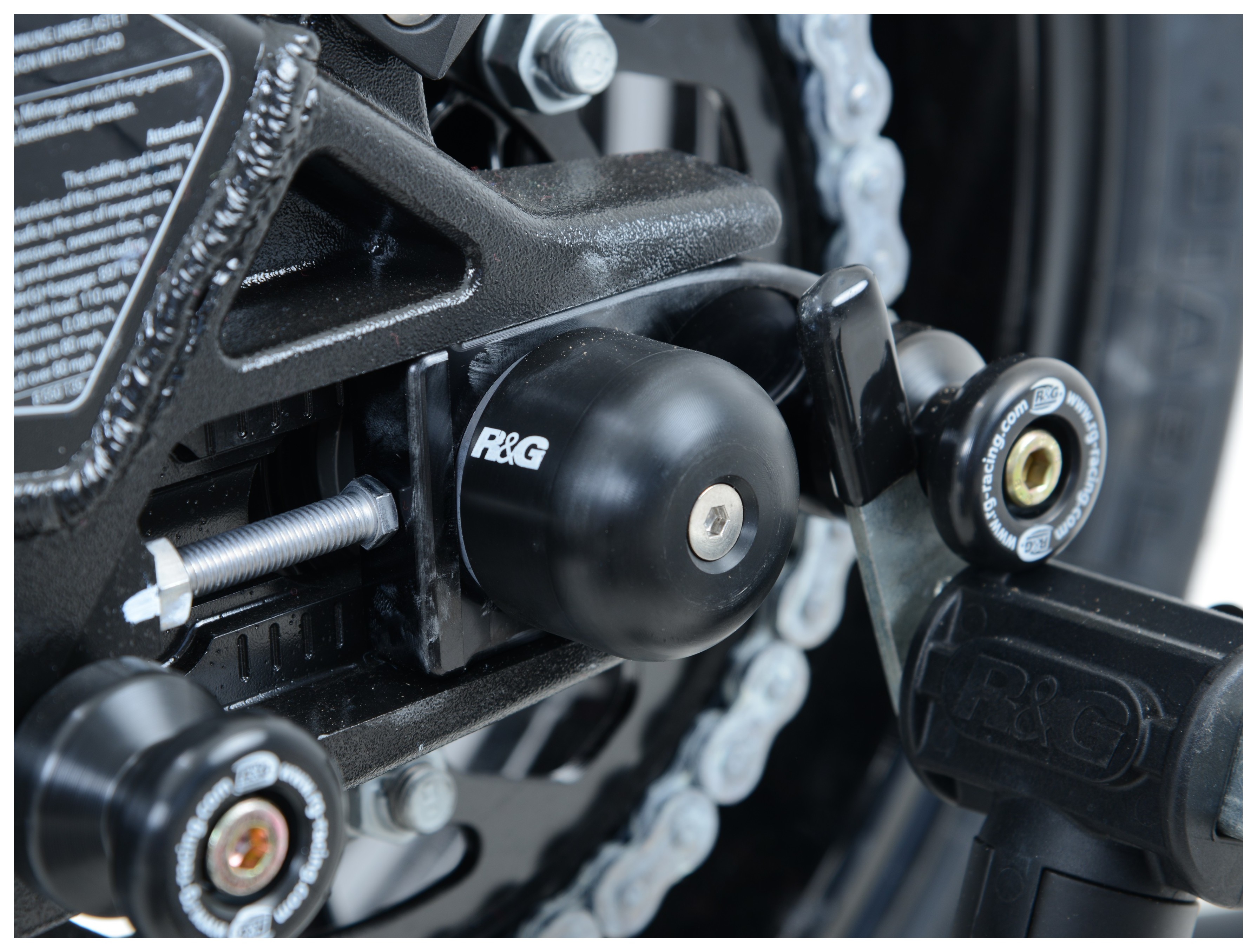 R&G Racing Rear Axle Sliders BMW / Honda / Suzuki / Yamaha - RevZilla