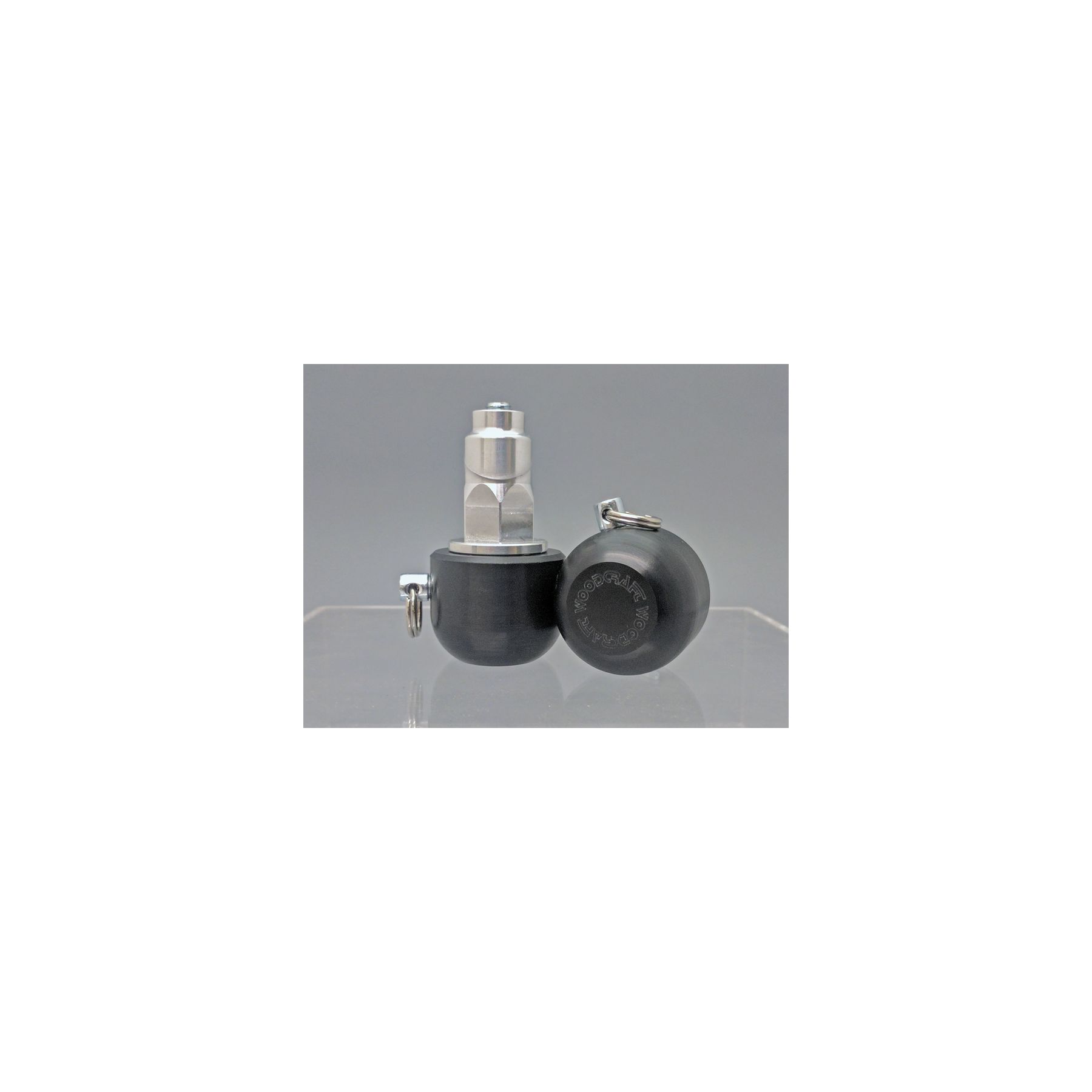 Woodcraft Front Axle Sliders Yamaha FZ1 / FZ6 2006-2015