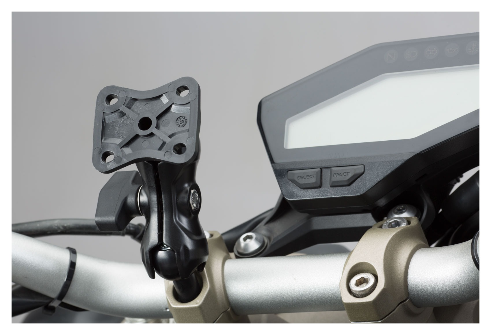Snowmobile gps mount