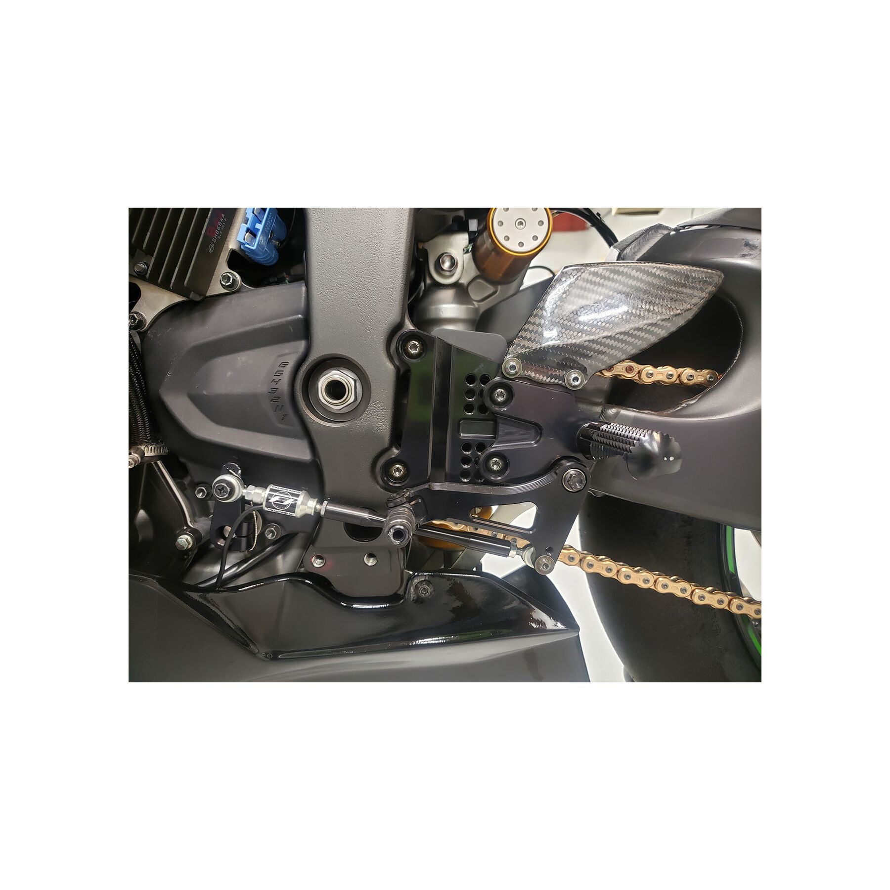 Graves Works Rearsets Kawasaki ZX6R / ZX636 2019-2025