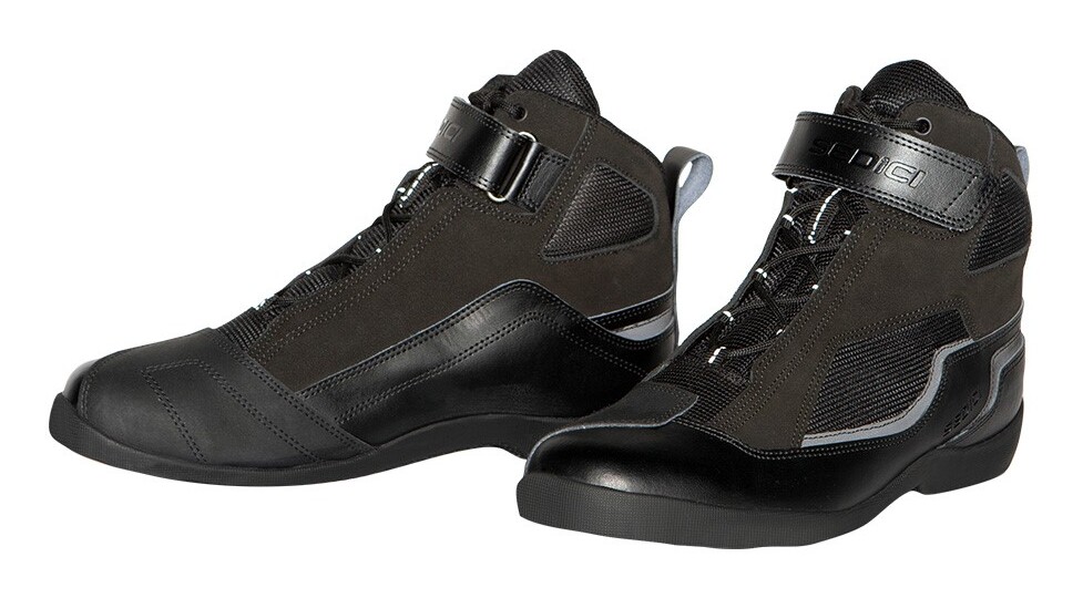 sedici_podio_boots_black.jpg