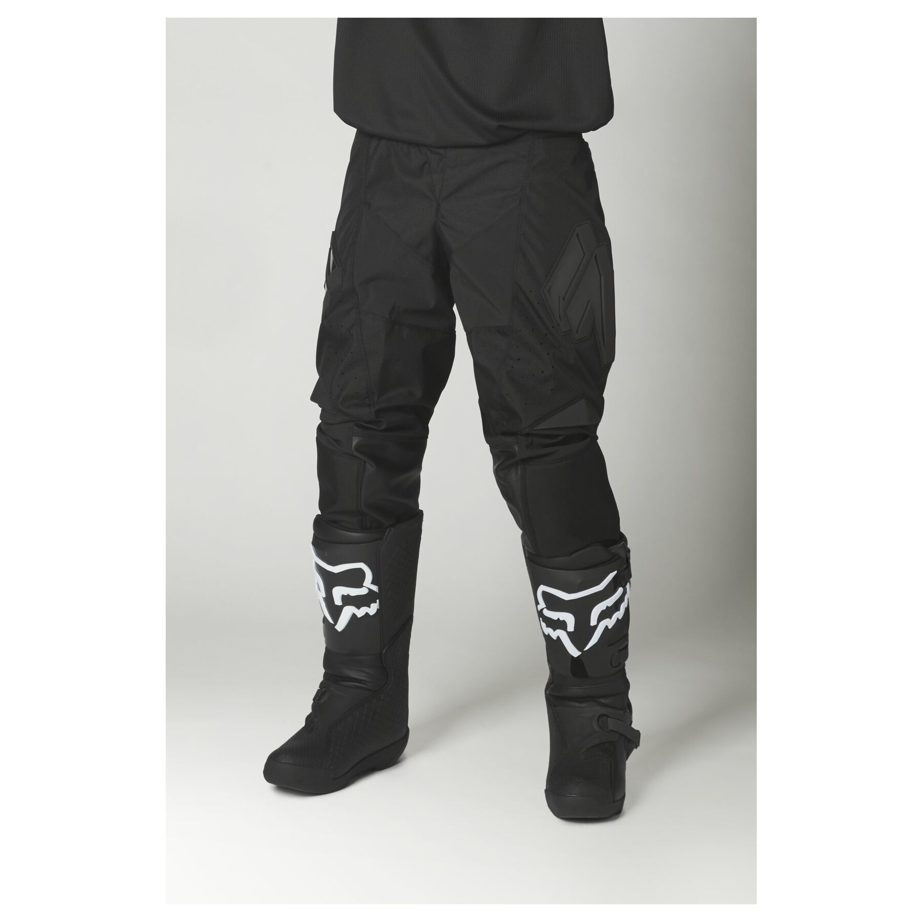Shift Whit3 Label Race Blak Pants (40)