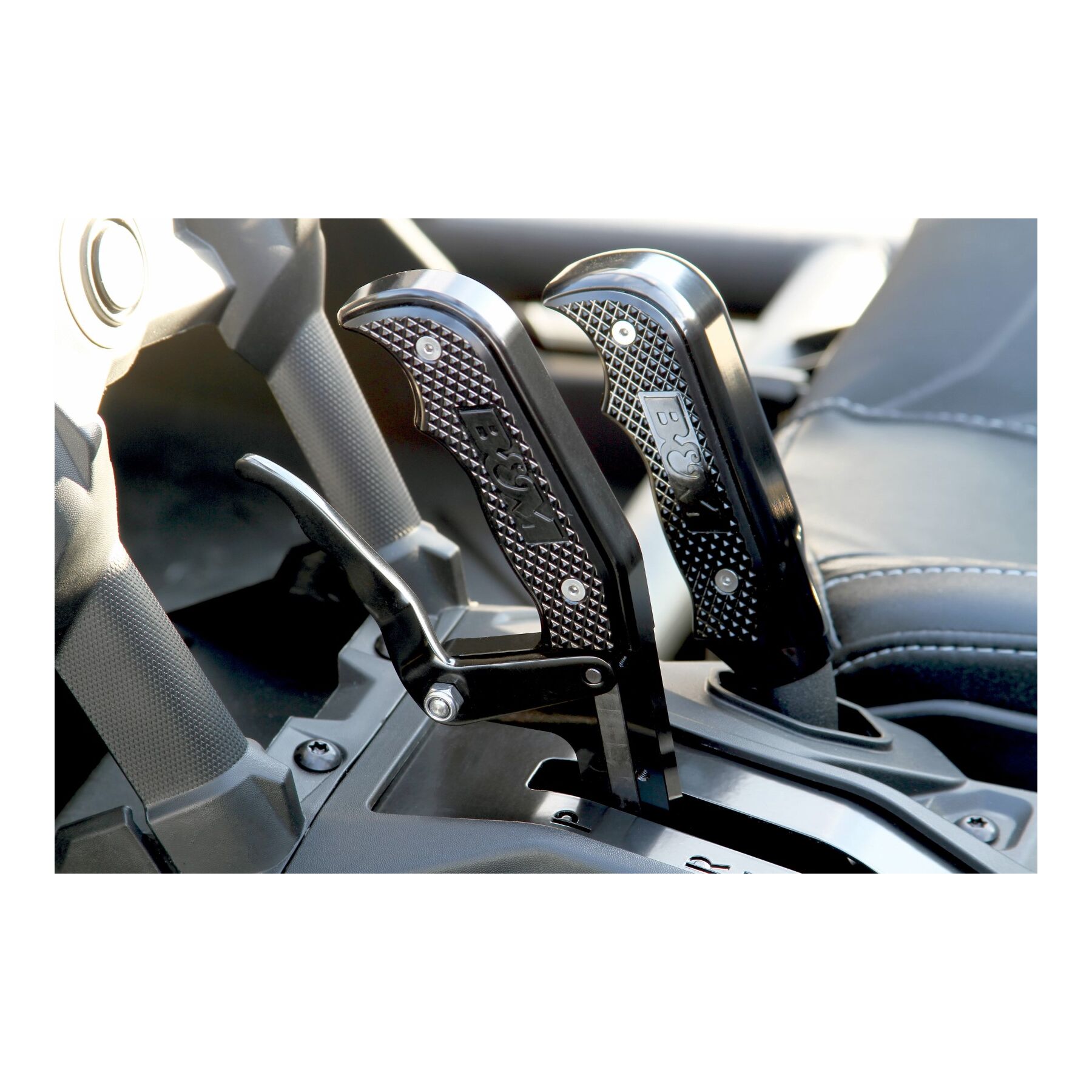 XDR Dual Gate Magnum Grip Shifter Can-Am Maverick X3 2017-2024
