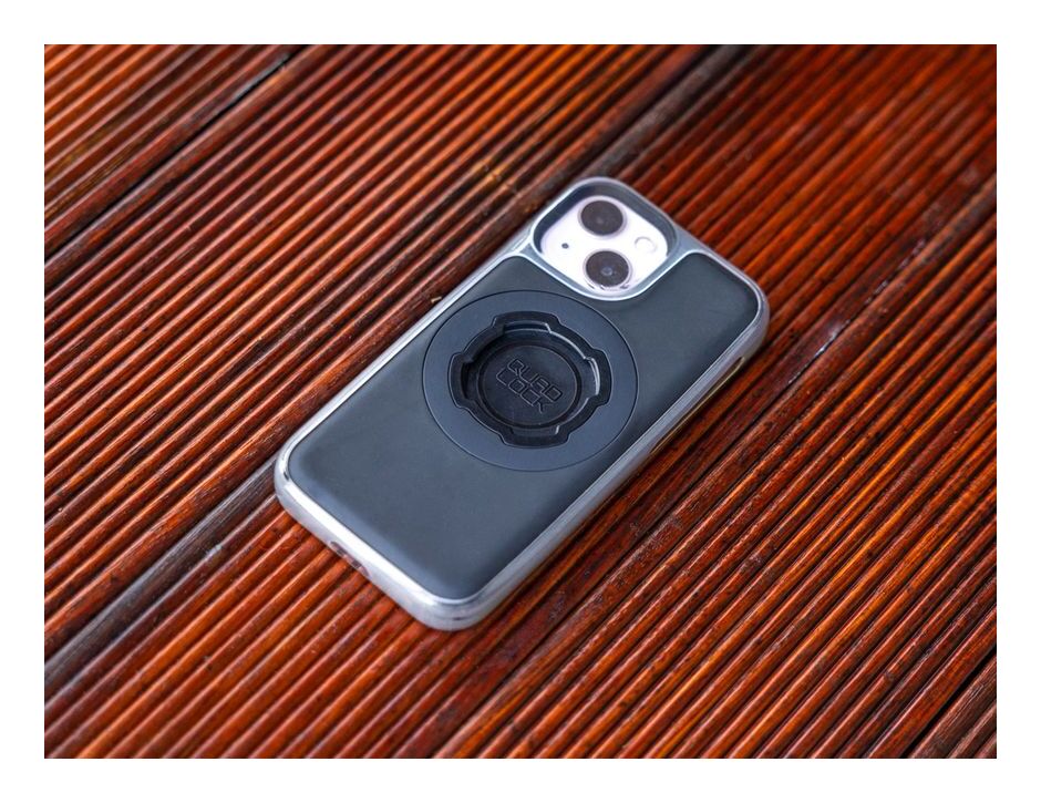 Quad Lock MAG PONCHO IPHONE 13