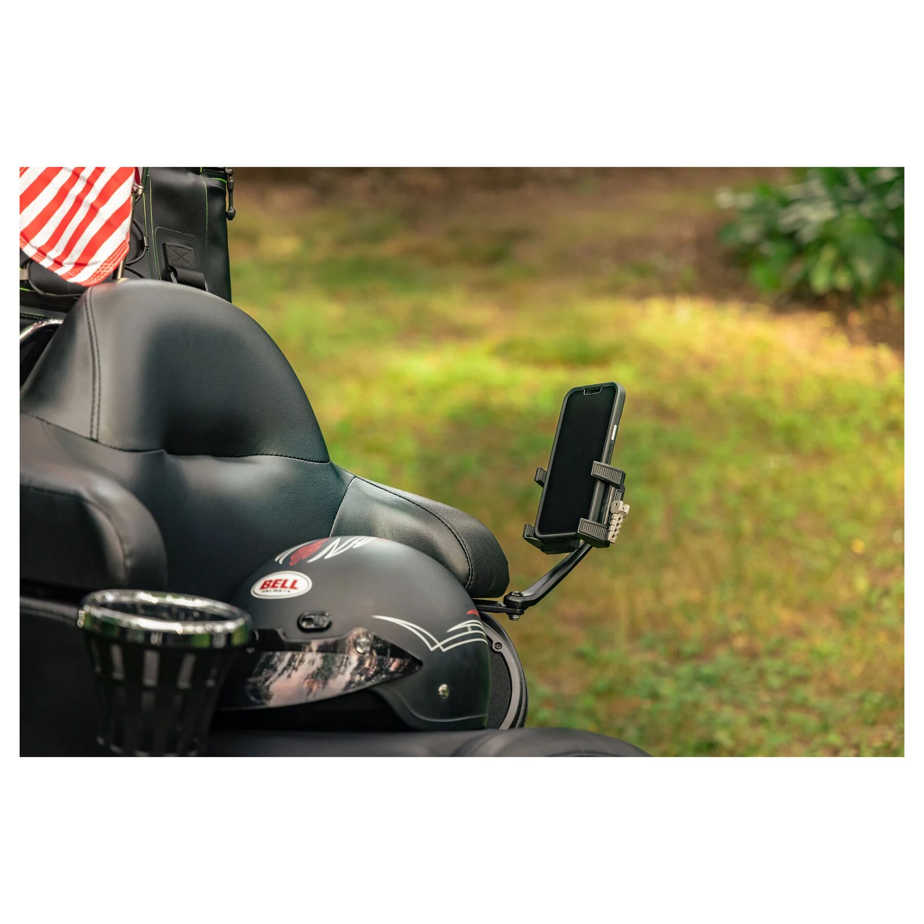 Ciro Passenger Phone Mount