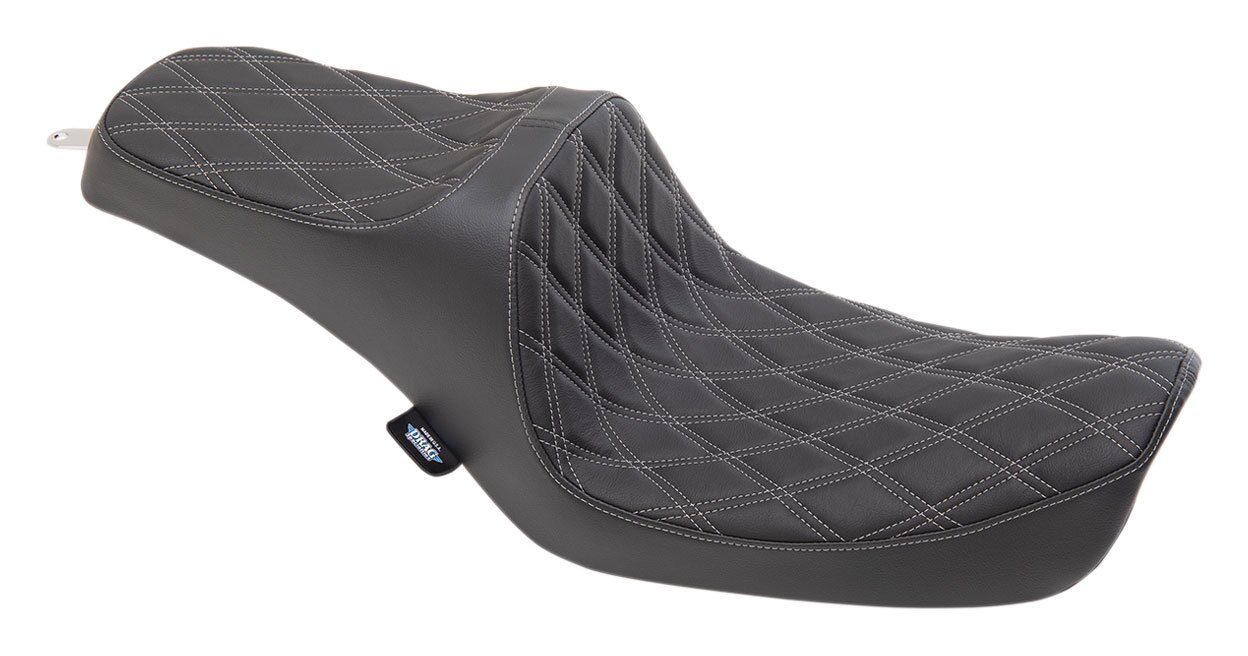 Drag Specialties Predator III Seat For Harley Dyna 1996-2003 Double Diamond / Silver Stitch