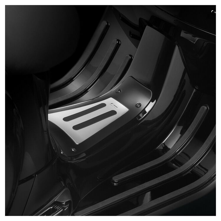 Black/Silver