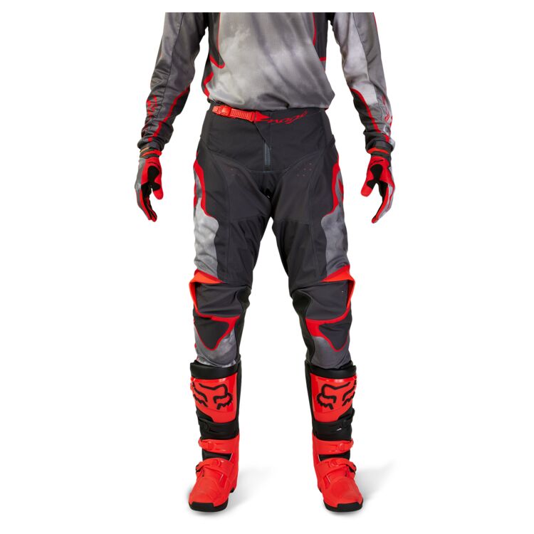Grey/Red