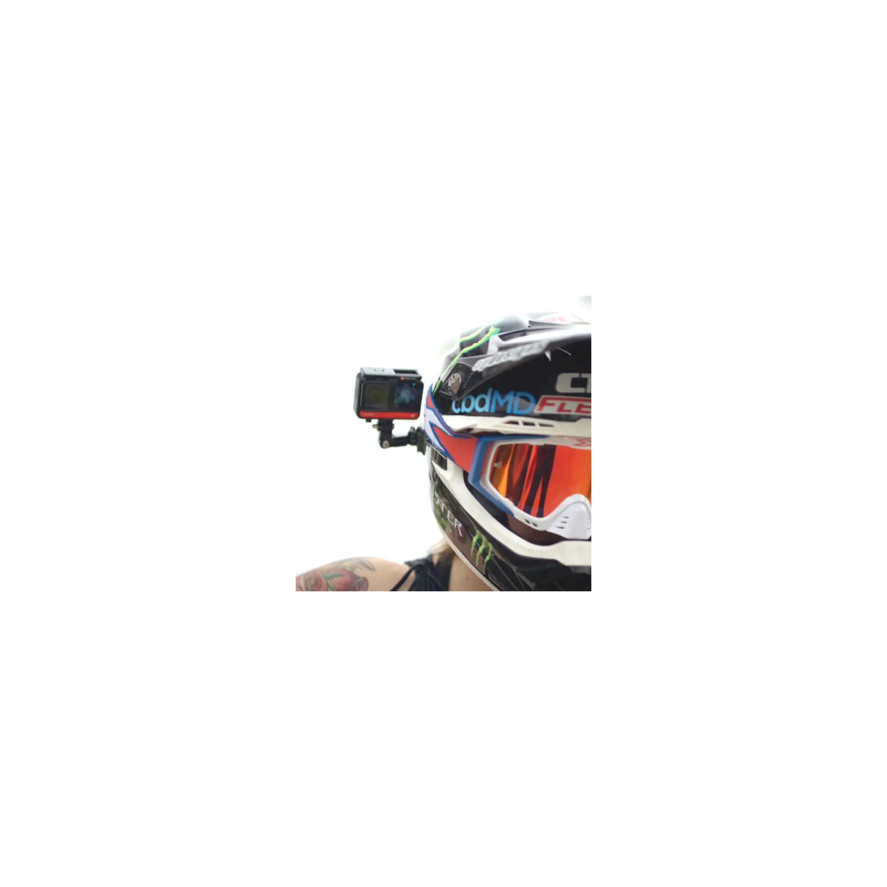 Insta360 Helmet Mount Bundle