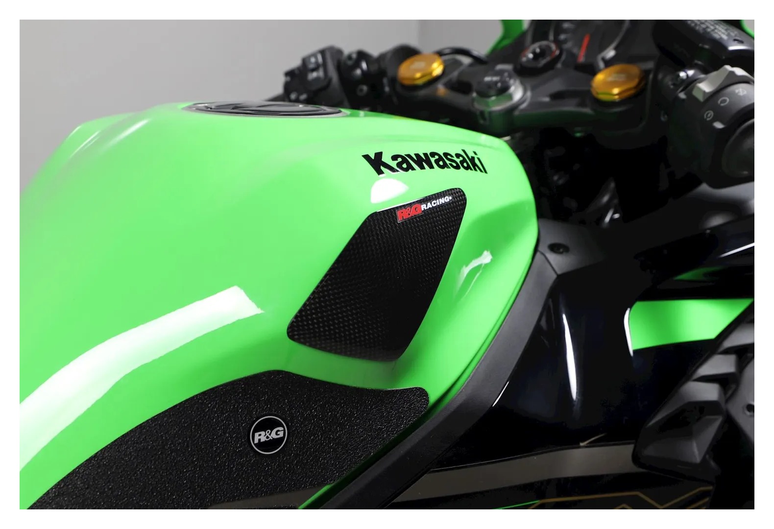 rg_racing_tank_sliders_kawasak