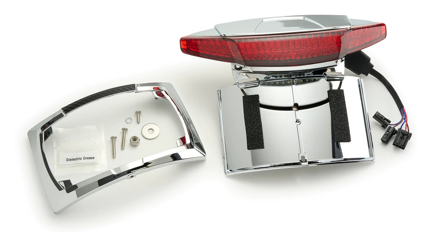 Ciro Latitude Tail Light With LightStrike For Harley Ultra 2014-2024 Red