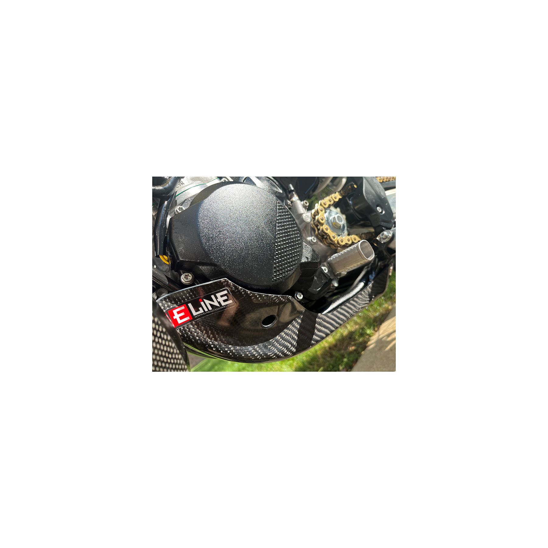 E-Line Carbon Fiber Skid Plate KTM / Husqvarna / Gas Gas 250cc-300cc 2