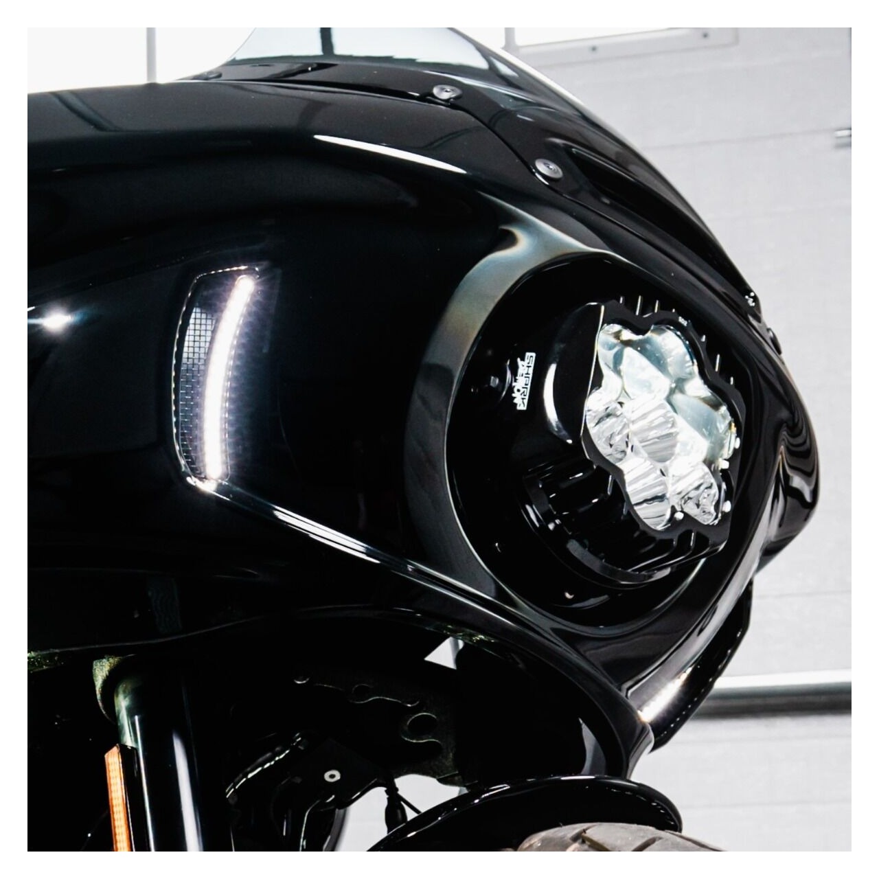 Custom Dynamics Fairing Vent Light For Harley Low Rider ST 2022 Custom Dynamics Fairing Vent Light For Harley Low Rider ST 2022